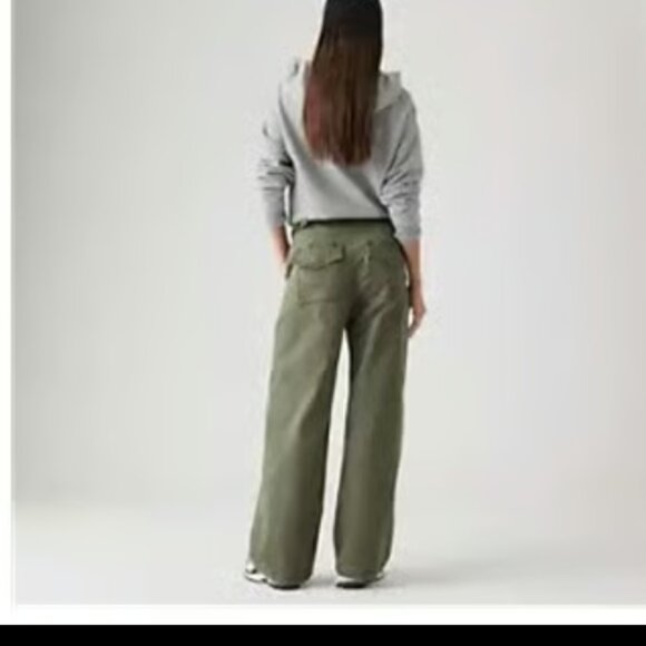 LEVI'S LEVIS SURPLUS STRAIGHT MILITARY OLIVE GREEN SLOUCHY CARGO PANT NWT $98 29 - Picture 5 of 11